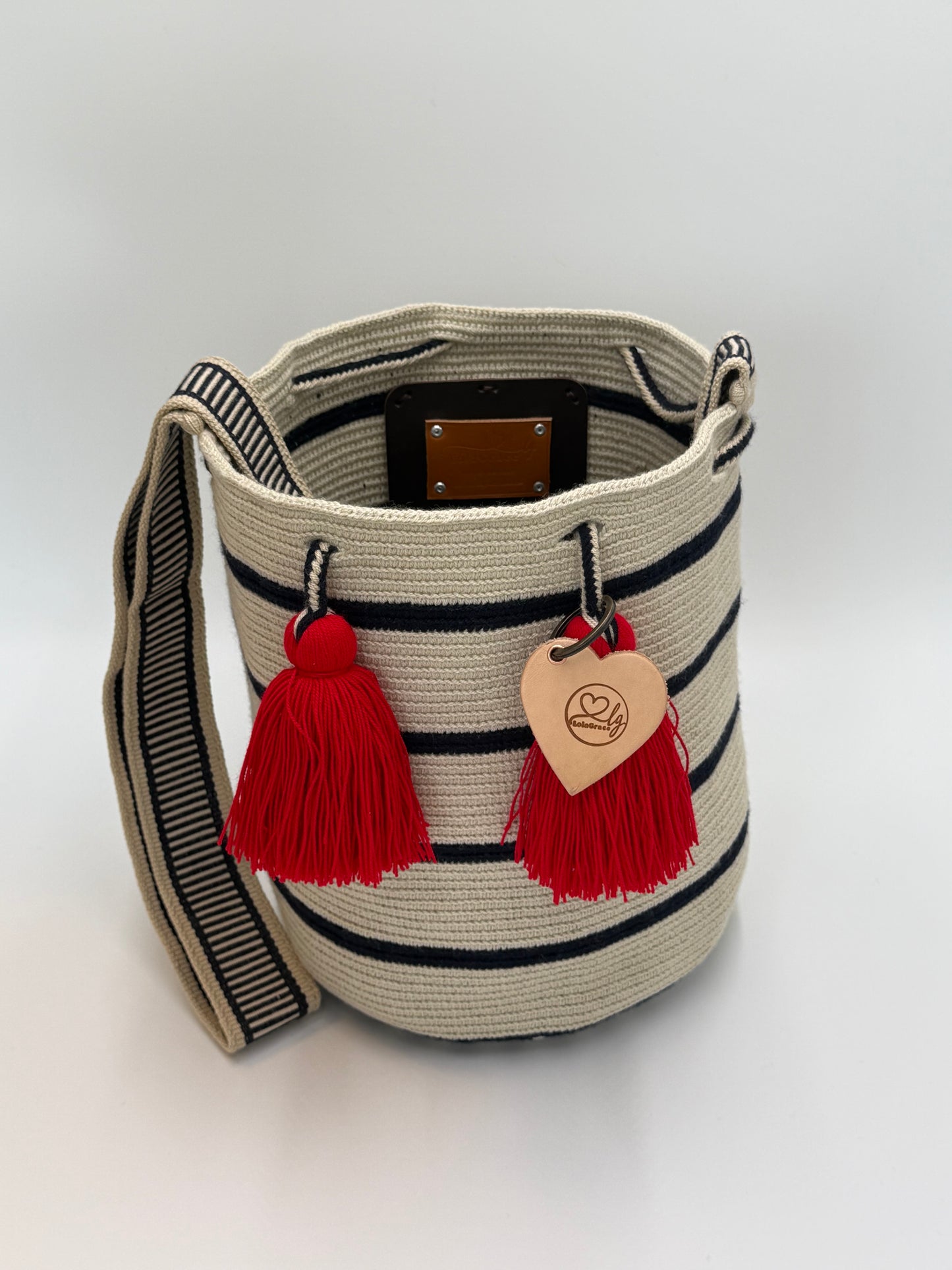 Gabriela (size: Large)