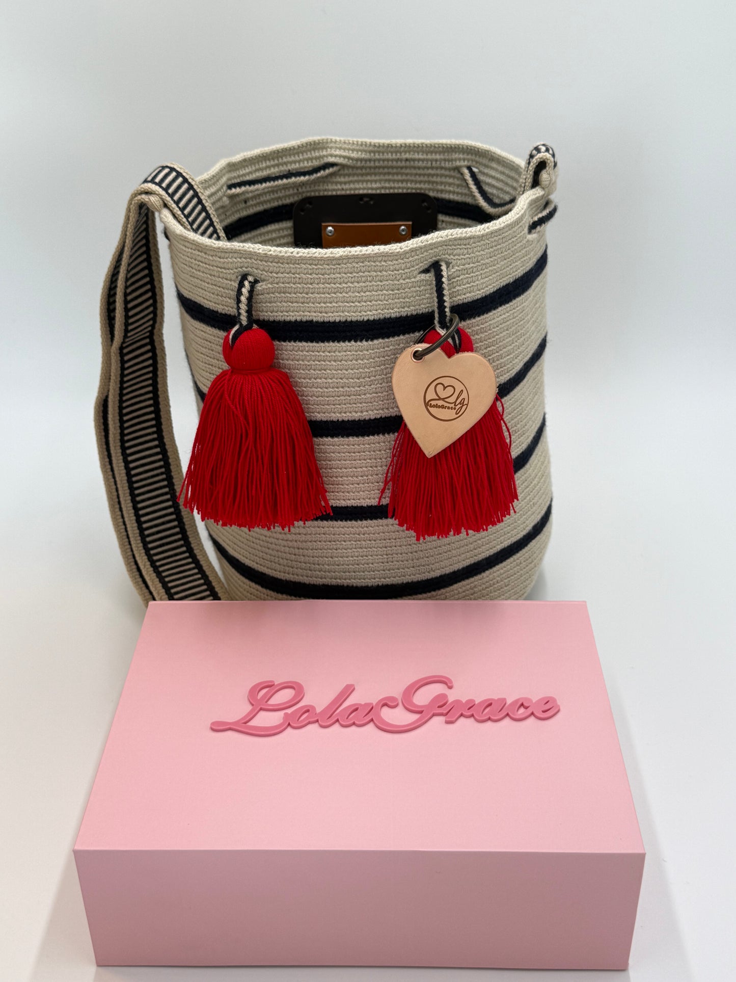 Gabriela (size: Large)