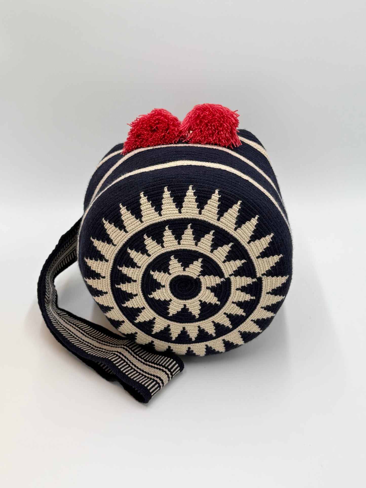 Lucía (size: Large)