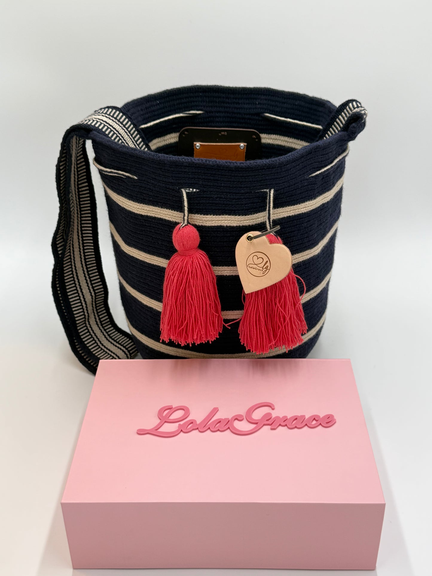 Lucía (size: Large)