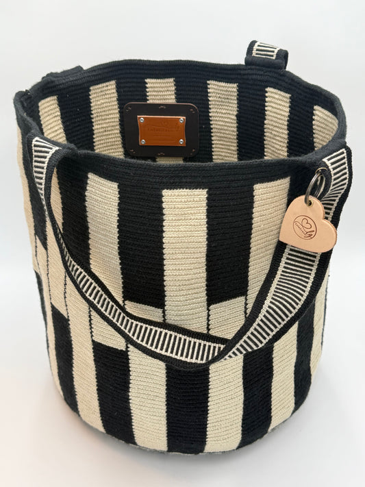 Ana María (size: Extra Extra Large)