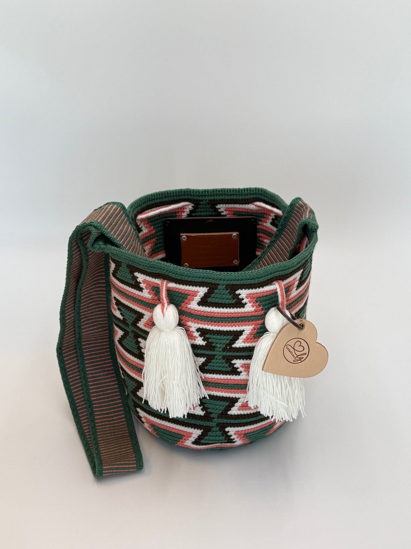 Viviana - Medium Wayuu Bag