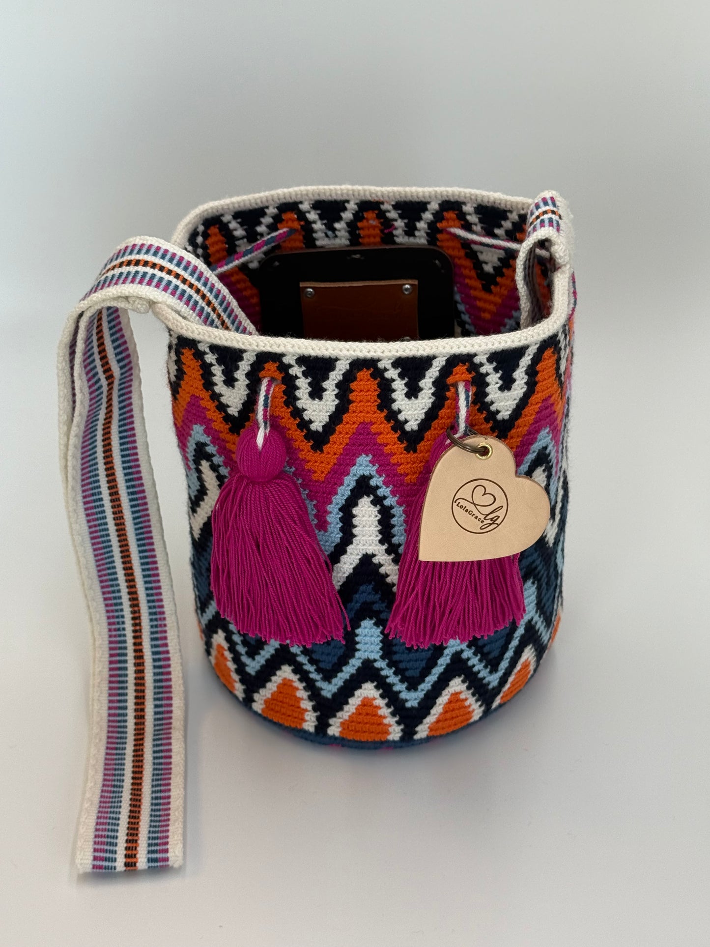 Bianca - Medium Wayuu Bag
